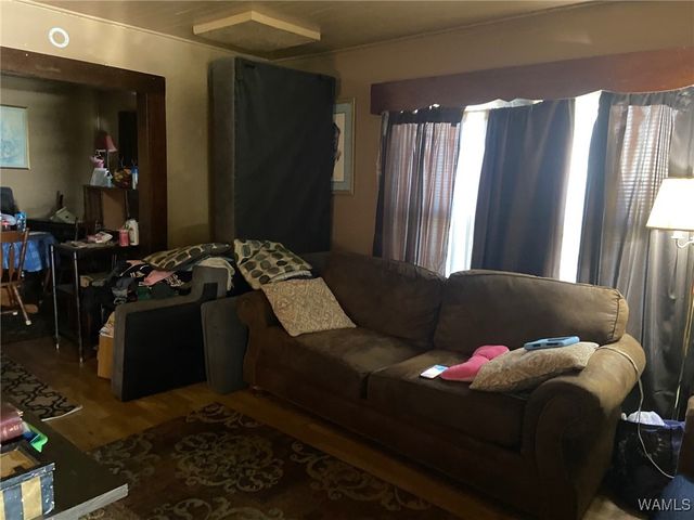 125 10th NW, Fayette, AL 35555