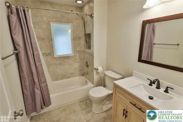 250 Adrain Street, Emmaus Boro, PA 18049