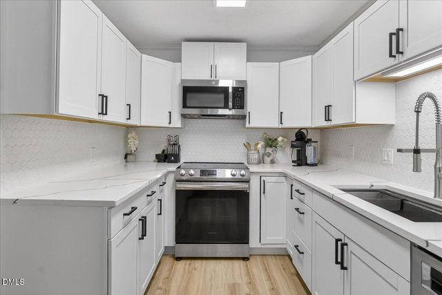 519 Oak Run Drive, Raleigh, NC 27606