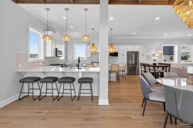 2270 W Beach Blvd, Gulf Shores, AL 36542