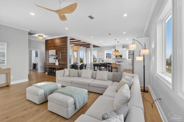 2270 W Beach Blvd, Gulf Shores, AL 36542