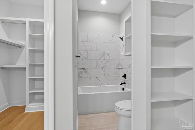 2270 W Beach Blvd, Gulf Shores, AL 36542