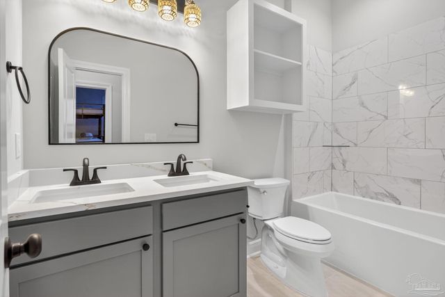 2270 W Beach Blvd, Gulf Shores, AL 36542