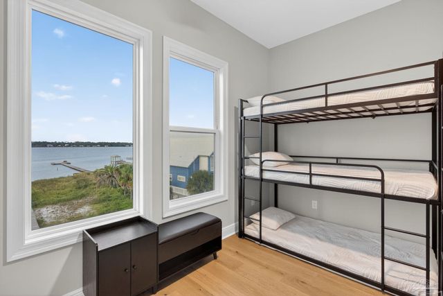 2270 W Beach Blvd, Gulf Shores, AL 36542