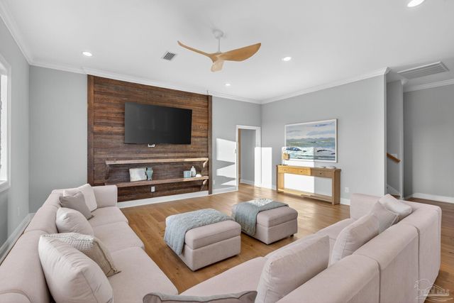 2270 W Beach Blvd, Gulf Shores, AL 36542