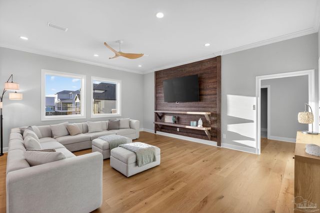 2270 W Beach Blvd, Gulf Shores, AL 36542