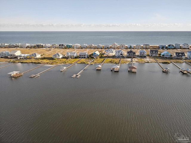 2270 W Beach Blvd, Gulf Shores, AL 36542