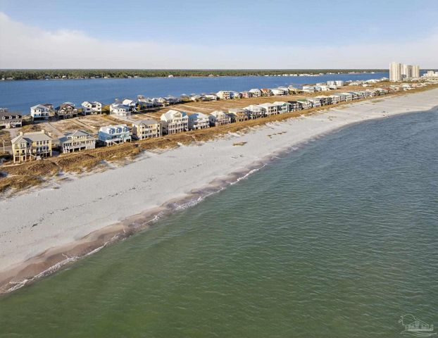 2270 W Beach Blvd, Gulf Shores, AL 36542