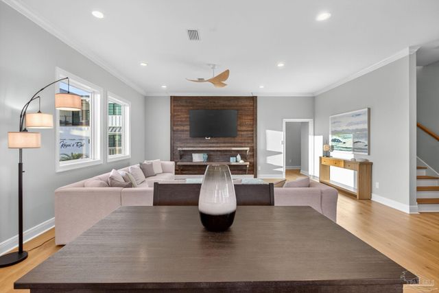 2270 W Beach Blvd, Gulf Shores, AL 36542