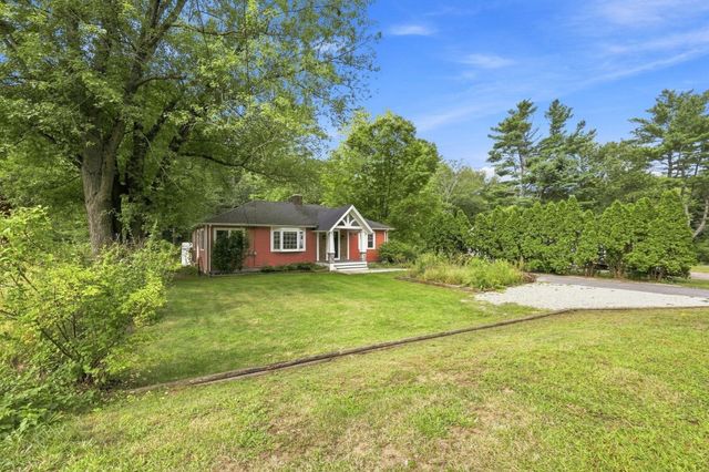 20 Sunset Ave, South Hadley, MA 01075