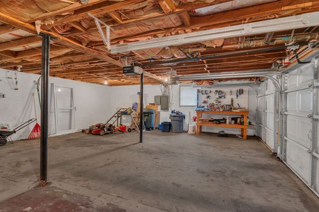 105 Donmond Dr, Hendersonville, TN 37075