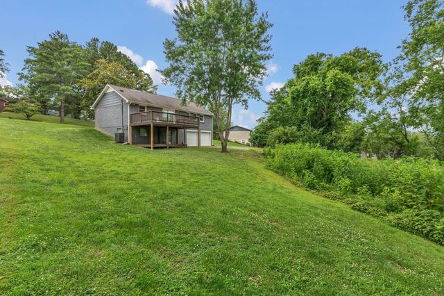 105 Donmond Dr, Hendersonville, TN 37075