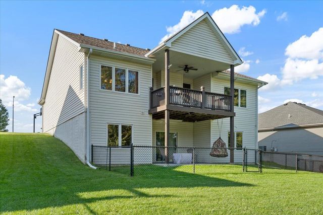 5200 BALLARD Circle, Council Bluffs, IA 51503