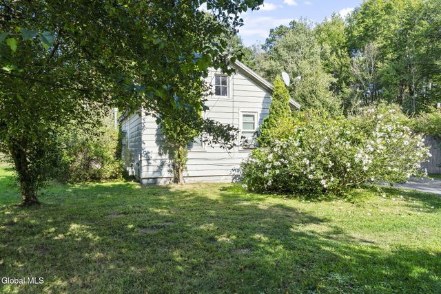 4205 Albany Street, Colonie, NY 12205