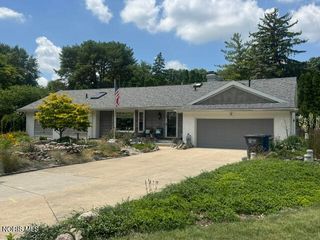 1162 Nannette Drive, Toledo, OH 43614