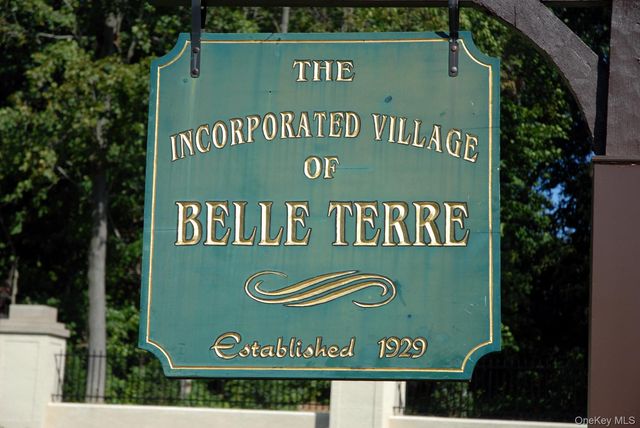 9 Cliff Road, Port Jefferson, NY 11777