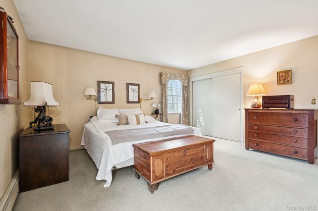 9 Cliff Road, Port Jefferson, NY 11777