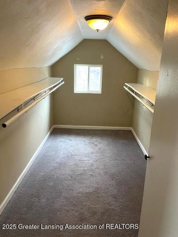 425 N Sycamore Street, Lansing, MI 48933