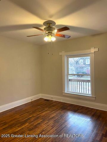 425 N Sycamore Street, Lansing, MI 48933