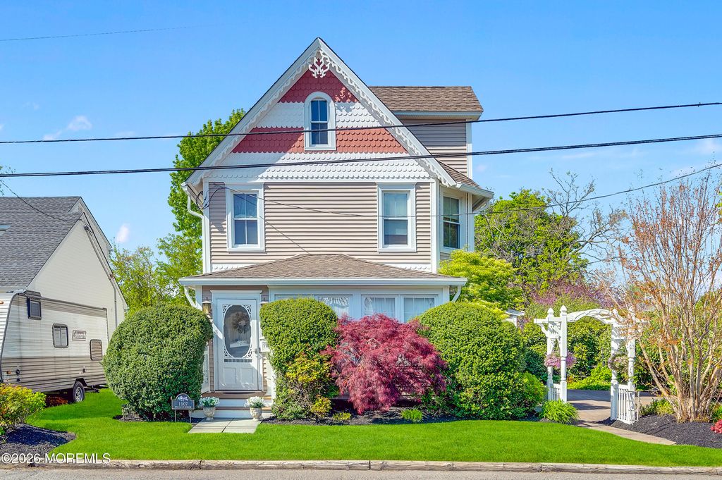 1107 Pine Bluff Avenue, Point Pleasant, NJ 08742