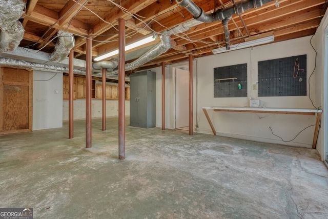 384 Stewart Avenue NW, Marietta, GA 30064