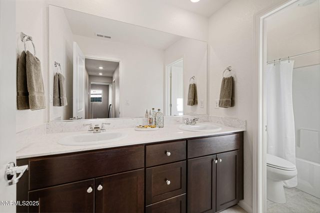 9015 Quail Grove Drive, Reno, NV 89506