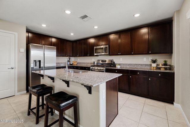 9015 Quail Grove Drive, Reno, NV 89506