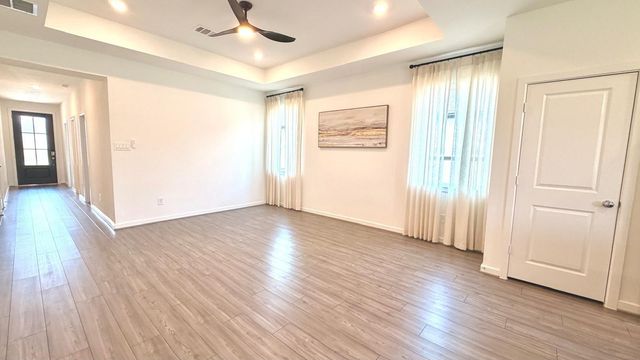 1222 Sugar Drive, Tomball, TX 77375