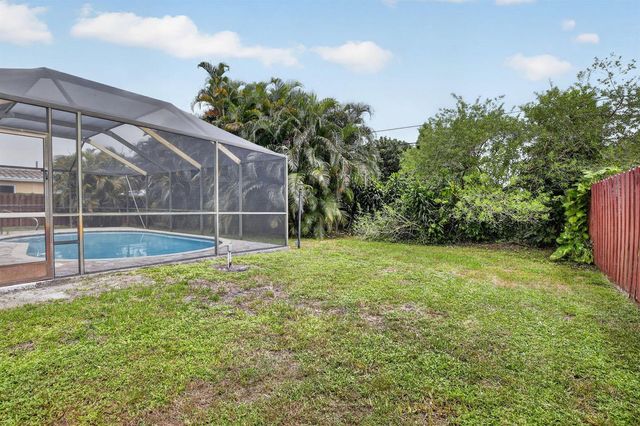 8968 SW 52nd Place, Cooper City, FL 33328