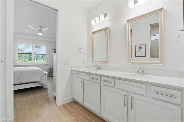 1857 Amador CT, Naples, FL 34120