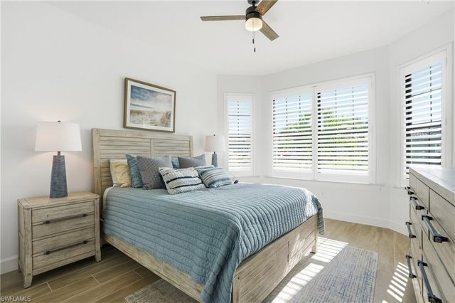 1857 Amador CT, Naples, FL 34120