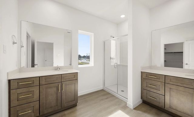 5712 Lakeview Drive, Watauga, TX 76148