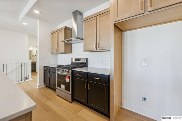 21428 Z Street, Elkhorn, NE 68022