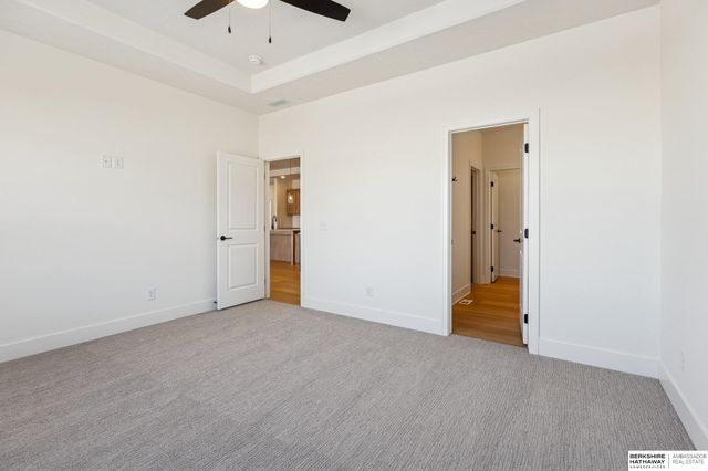 21428 Z Street, Elkhorn, NE 68022