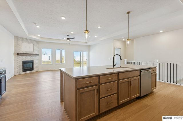 21428 Z Street, Elkhorn, NE 68022