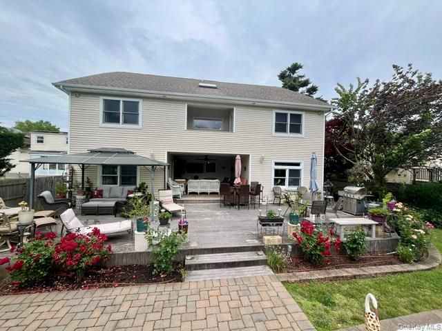 142 Cedar Street, Amityville, NY 11701