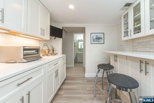 521 Piermont Avenue 315A, River Vale, NJ 07675