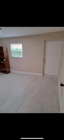 311 NW 28th Way, Fort Lauderdale, FL 33311