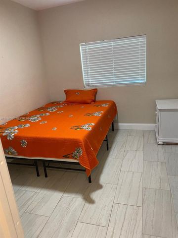 311 NW 28th Way, Fort Lauderdale, FL 33311
