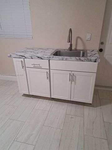311 NW 28th Way, Fort Lauderdale, FL 33311