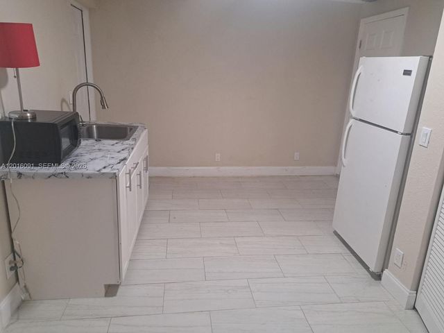 311 NW 28th Way, Fort Lauderdale, FL 33311
