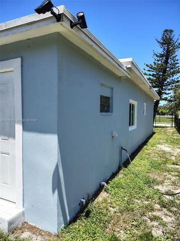 311 NW 28th Way, Fort Lauderdale, FL 33311