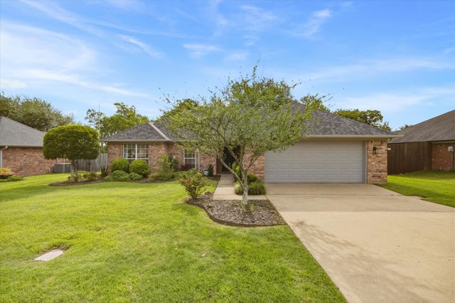 105 Stonebriar Drive, Sulphur Springs, TX 75482