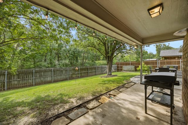 105 Stonebriar Drive, Sulphur Springs, TX 75482