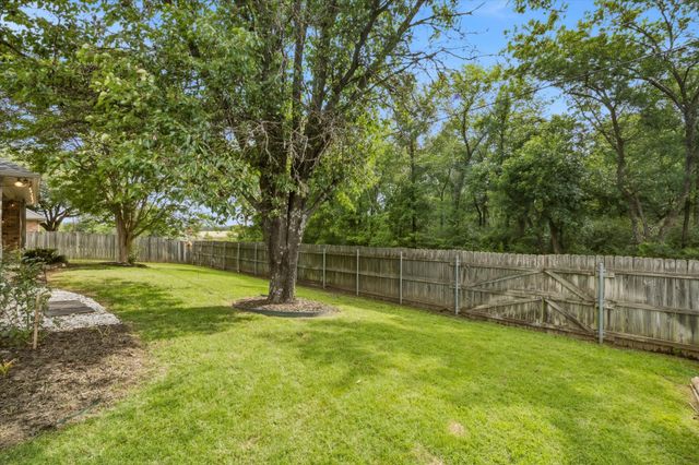 105 Stonebriar Drive, Sulphur Springs, TX 75482