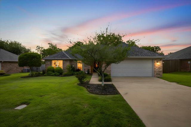 105 Stonebriar Drive, Sulphur Springs, TX 75482