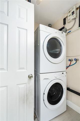 883 NE 33rd Street, Oakland Park, FL 33334