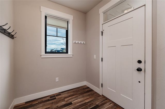 1827 Annas Garden Lane, Billings, MT 59101