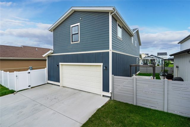 1827 Annas Garden Lane, Billings, MT 59101