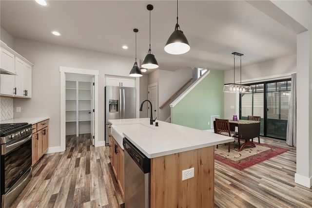 1827 Annas Garden Lane, Billings, MT 59101
